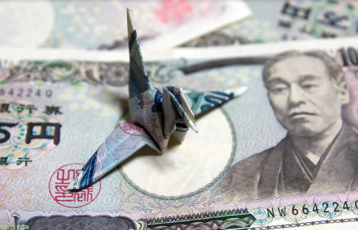 日元再刷20年新低!11连涨是一种什么体验?